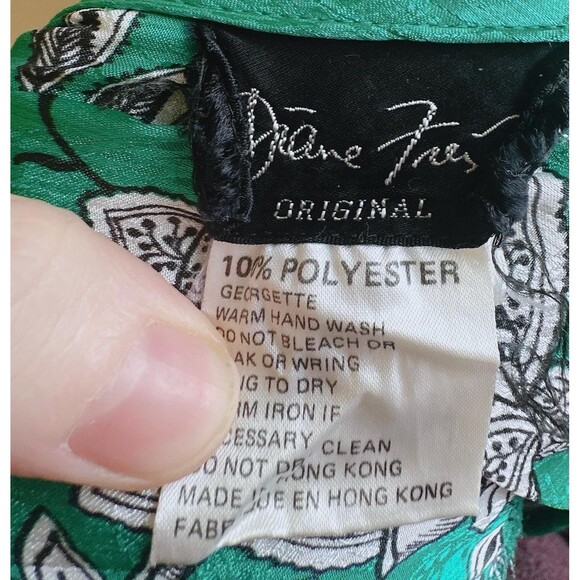 1980s Vintage Diane Freis Green Floral Puffed Sleeve Dress / Pleated  Dress / XL - Picture 8 of 8